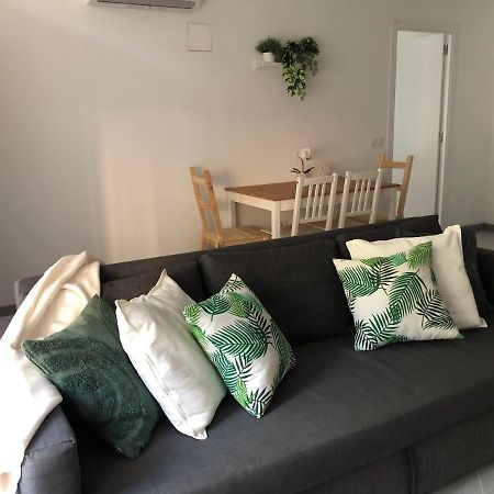 Como En Casa Appartement Parla Buitenkant foto