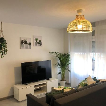 Como En Casa Appartement Parla Buitenkant foto