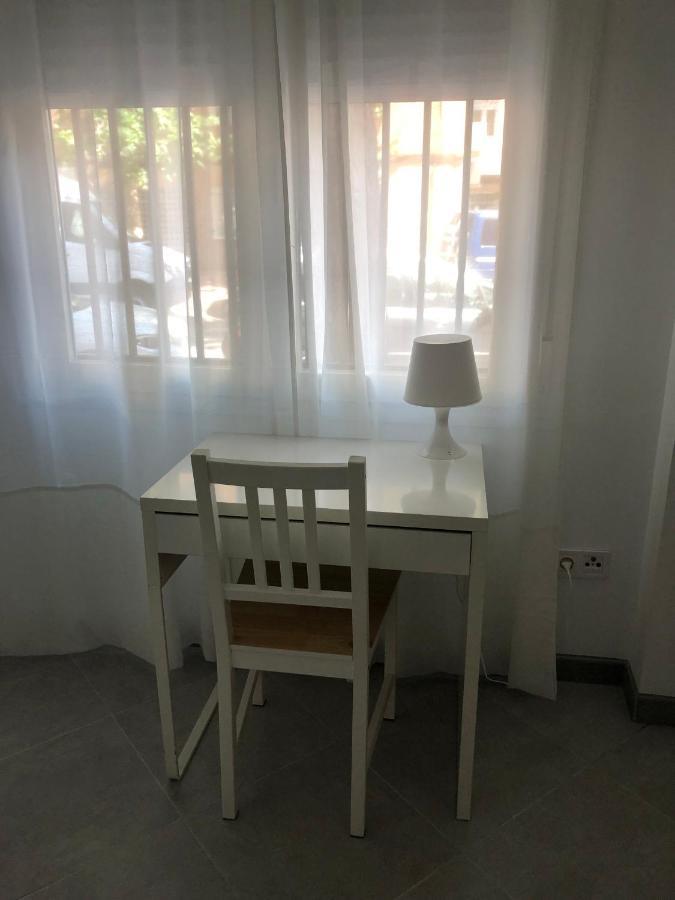 Como En Casa Appartement Parla Buitenkant foto